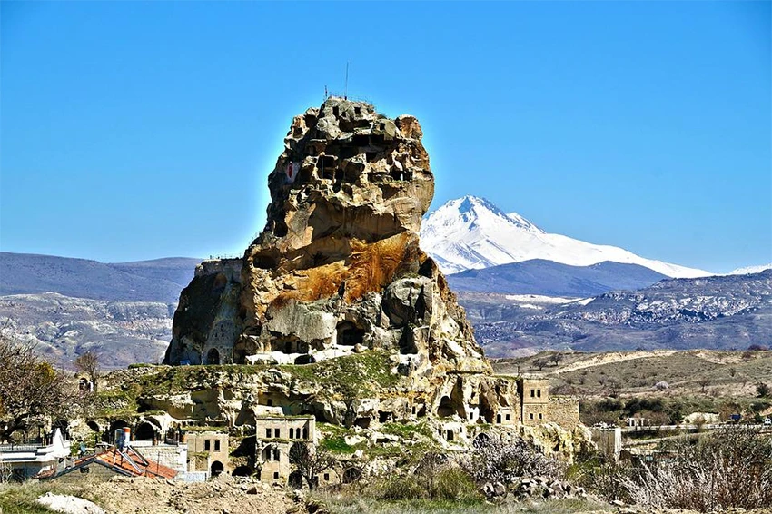 Kadı Castle rock formation – historic women's refuge north of Ürgüp