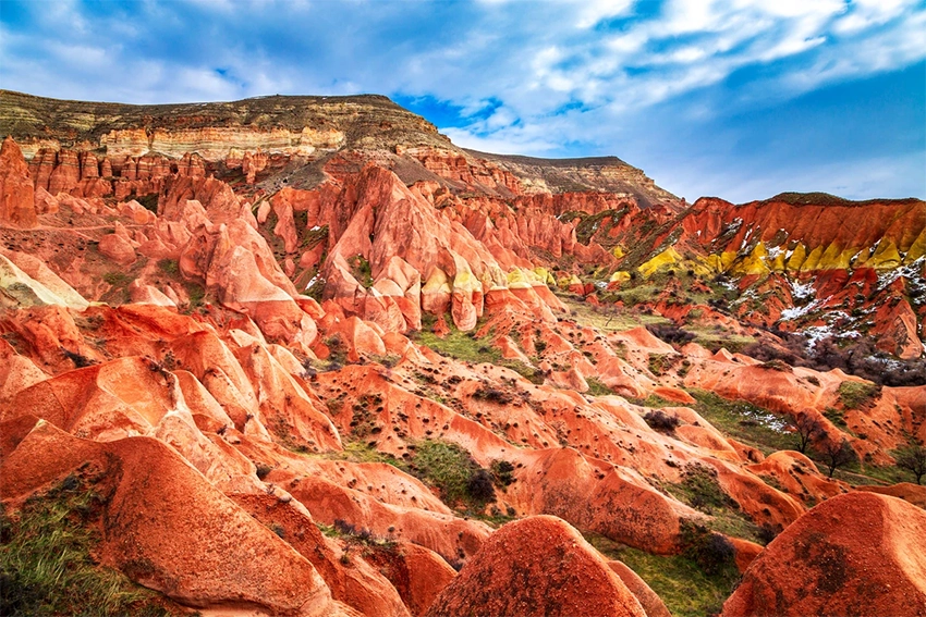 Rose and Red Valley overview at sunset